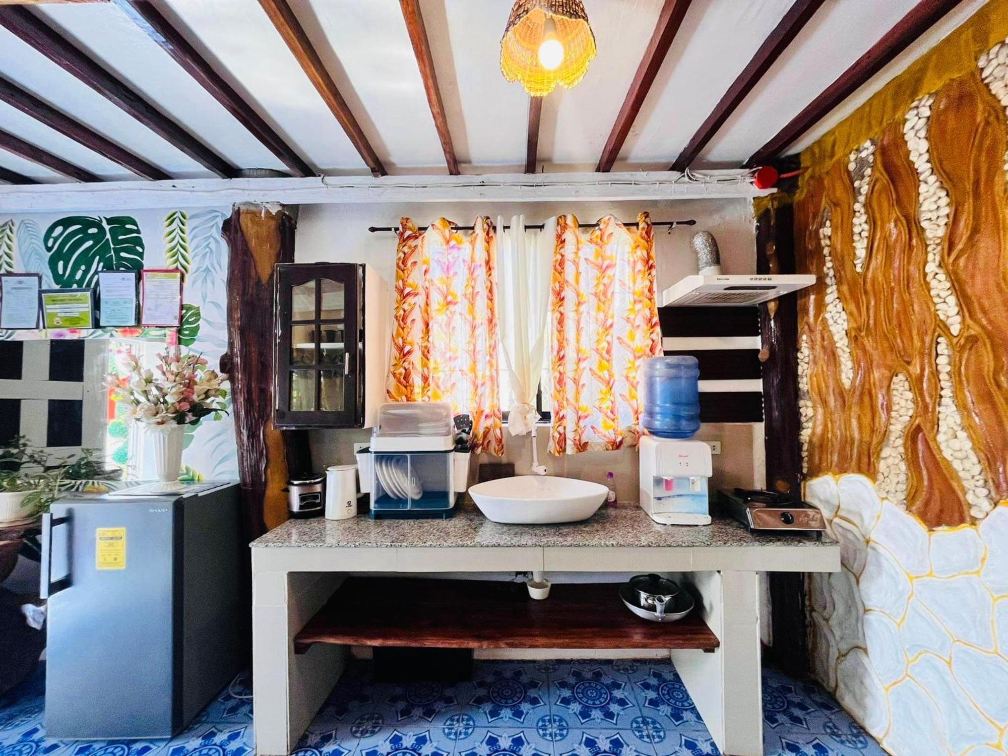 Precious Homestay-Family Room Burgos  Buitenkant foto